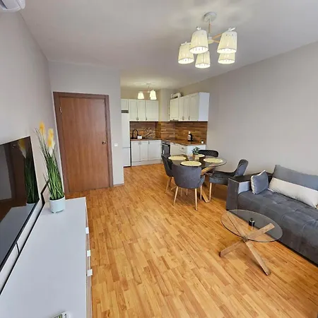 Elena 35 Apartment